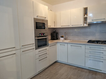 NA PREDAJ 4 IZBOVÝ BYT s LOGGIOU 78 m2 PIEŠŤANY - VOĽNÝ - 8