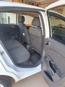 Opel Corsa 1.2 - 8