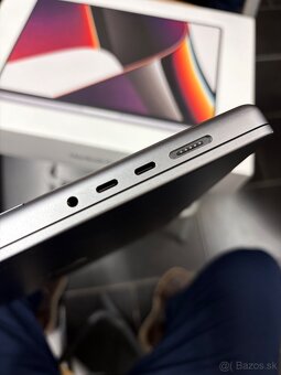 Apple Macbook M2 Pro 16” 2023 32gb 1TB disk bateria 82% - 8