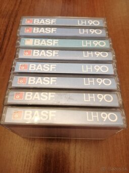 MC a VHS kazety - 8