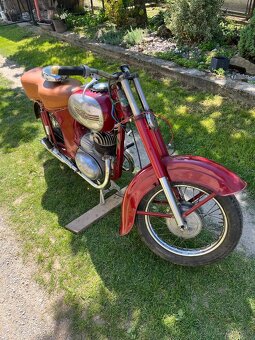Jawa ČZ 175 - 8