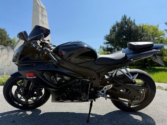 Suzuki gsxr 750 - 8