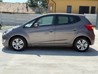 Hyundai ix20 1.4 CRDi DOHC 16V Style - 8