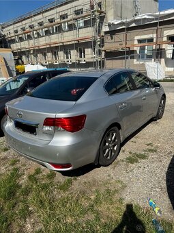 TOYOTA AVENSIS T27 - 8