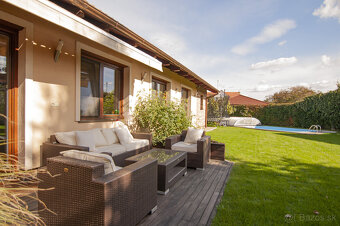 Predaj dom s bazénom, vírivkou, saunou, 792m2 pozemok-Sloven - 8