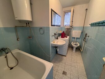 Na predaj rodinný dom, Veľké Lovce - 8