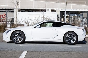 Lexus LC 500h, (2017) - 8