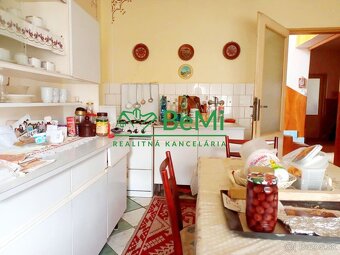 Predaj dvojgeneračného rodinného domu - Sazdice( 018-12-HEKA - 8