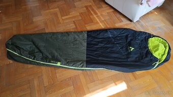 Spací vak McKinley Trekker R10 (syntetika) - 8