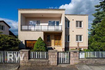 Priestranný RD s potenciálom v centre Žiaru nad Hronom - 8