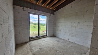 PREDAJ, moderný rozostavaný dom Dolná Mičiná, pozemok 1073 m - 8