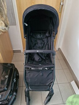 Cierny sportovy kocik Kinderkraft Askoy, Univerzalna baza - 8