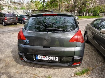 Peugeot 3008 Crossover 2010 1.6 - 8