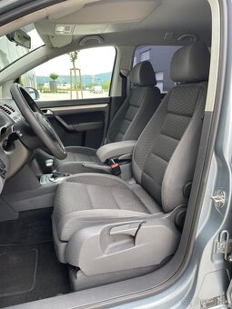 Volkswagen Touran 2.0 TDI DSG Sportline Facelift - 8