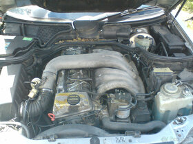 Mercedes W 210 300 D - 8