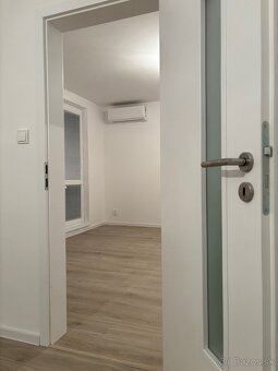 Dvojgarsonka, Znievska, komplet rekonstrukcia - 8