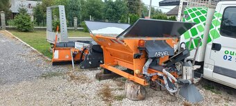 Predam Renault master vyklapac odhrnac posypovac 4x4 - 8