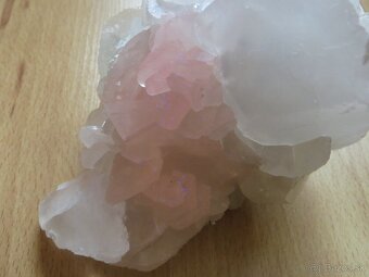 Minerály - kalcit s pyritom - 8