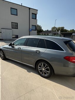 Mercedes Benz c 300 hybrid - 8