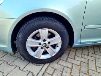 Škoda Octavia 2 Combi Facelift 2.0 Tdi 103Kw 4x4 Top stav - 8