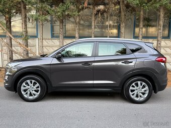 HYUNDAI TUCSON 1.6 GDI SMART/ 60 000 km/ 1.MAJITEĽ/ NEBÚRANÉ - 8