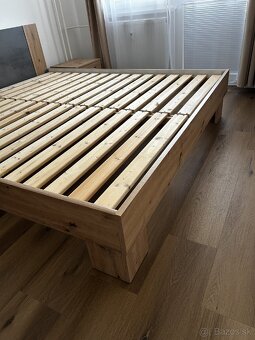 Manželska posteľ s nočnými stolíkmi 180x200cm - 8