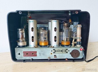 Krásné starožitné rádio Tesla Talisman 305U, top stav - 8