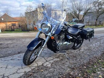 Suzuki VL 800 Intruder - 8