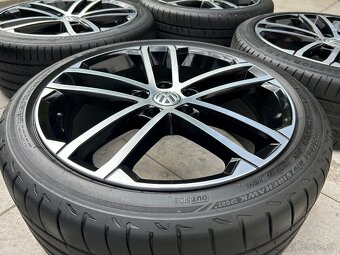Originálné alu kolesa R18 Volkswagen Golf VII - 8