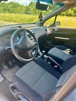 Peugeot 307 - 8