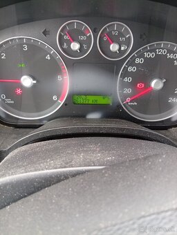 Predám Ford c-max - 8