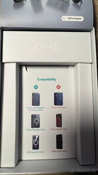 Magsafe peňaženka s Find My - ESR HaloLock Geo Wallet Stand - 8