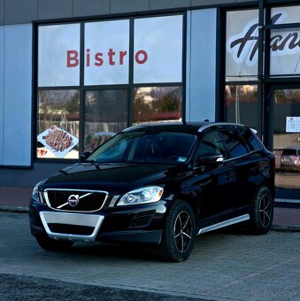 Volvo XC60 D5 (151kW) AWD - Rezervovane - 8