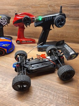RC auto buggyna 4x4 35km/h - 8