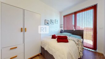 Na prenájom 2 izbový byt 45 m2 + terasa 15 m2 + 30 m2 predzá - 8