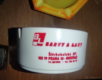 Kolekcia starých popolníkov - 8