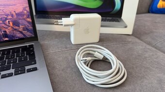 Macbook Pro M1 512 GB - 8