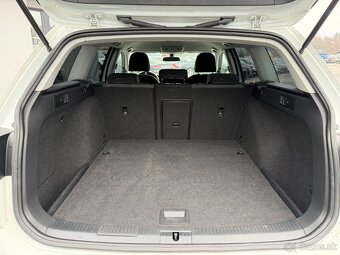 Volkswagen Golf Variant 2.0 TDI Highline - 8