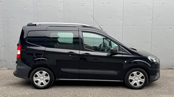 Ford Transit Courier - 8
