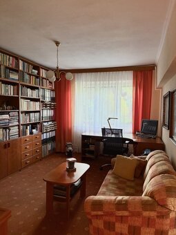 5-IZB. BYT, ZÁHRADA, GARÁŽ, VIHORLATSKÁ ULICA, PODHRADOVÁ - 8