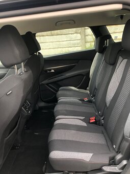 Peugeot 5008 1.5HDI 7 miest Automat 2021 - 8
