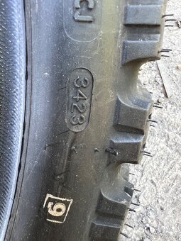 Mitas E-07+ DAKAR 150/70 B17 + 110/80 B19 – ako nové, DOT 20 - 8