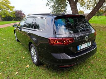 Volkswagen Passat 2,0 TDI 140kw, nezávislé, matrix atd - 8