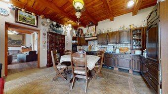 Ponúkam na predaj rodinný dom v obci Bódvarákó - 8