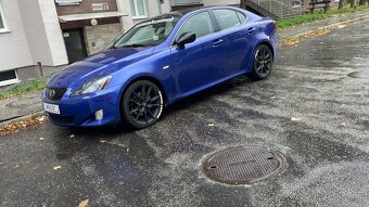 Lexus is250 - 8
