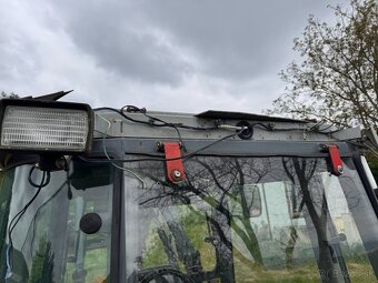 Traktor Massey Ferguson MF 4235-4LP - 8
