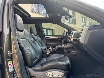 Porsche Cayenne 3.0TDi 180kw 4x4 - 8