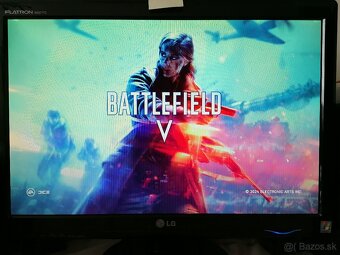 PC s i7 4790+16GB RAM+SSD+HDD s 32 Hrami - 8