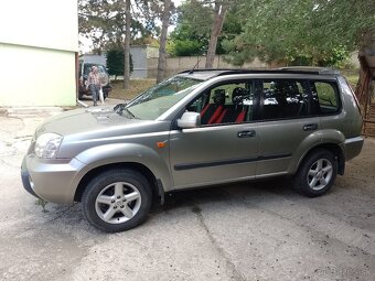 Nissan X-Trail - 8