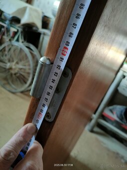 PRAVÉ dvere masív buk vchodové vonkajšie - 8